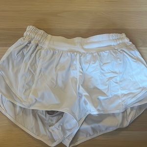 Lulu Lemon Hotty Hot Shorts - white